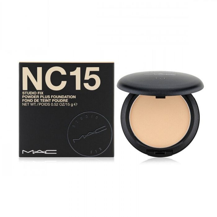 MAC Studio Fix Powder Plus Foundation NC15 compact with mirror and sponge inside